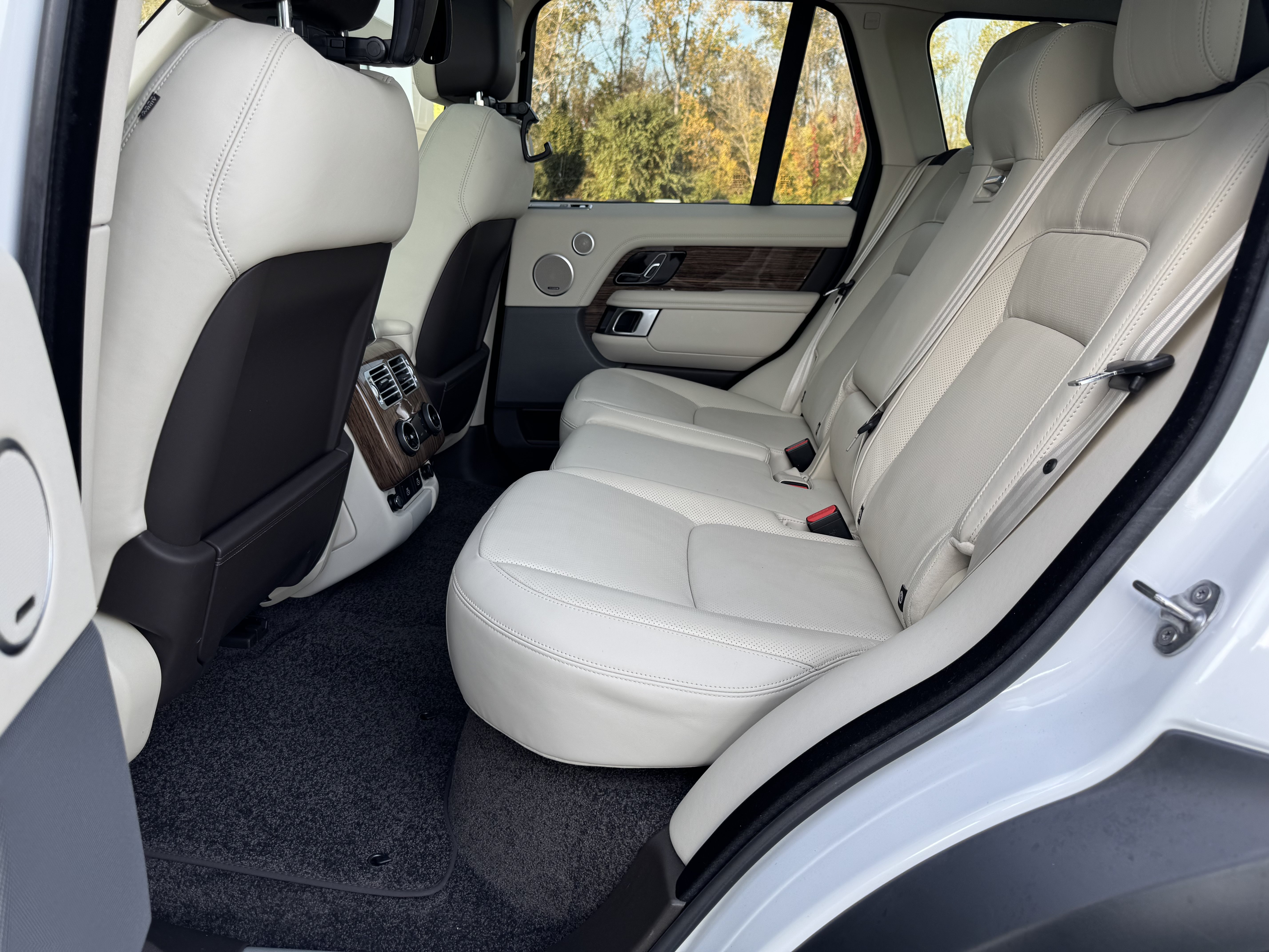 Used 2022 Land Rover Range Rover Westminster Edition AWD/4WD image 5