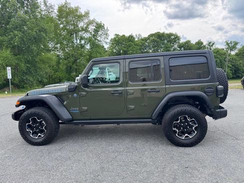 Used 2022 Jeep Wrangler Unlimited Rubicon 4xe w/ Cold Weather Group AWD/4WD image 11