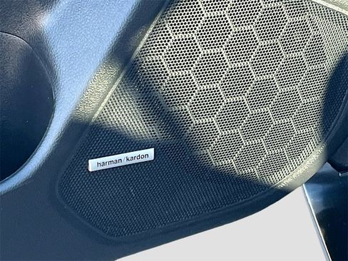 Used 2015 Subaru Outback 2.5i Limited image 17