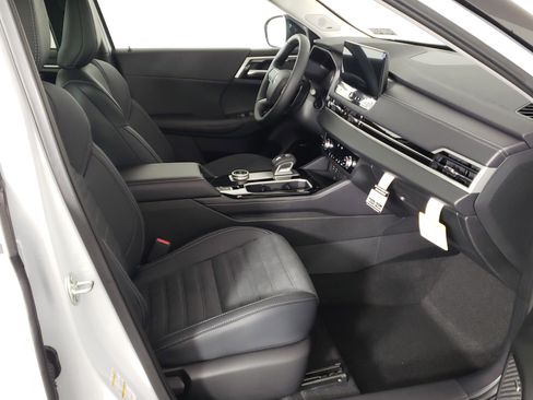 New 2026 Mitsubishi Outlander Trail Edition image 15