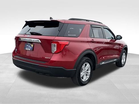 Certified 2023 Ford Explorer XLT image 6