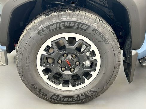 New 2026 Toyota 4Runner TRD Off-Road Premium image 30