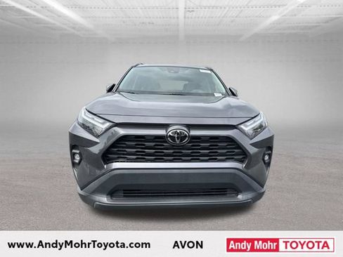Used 2022 Toyota RAV4 XLE Premium FWD image 3