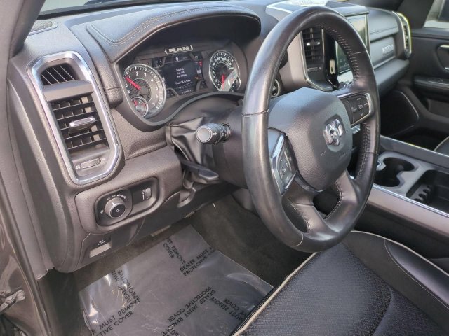Used 2024 RAM 1500 Laramie AWD/4WD image 11