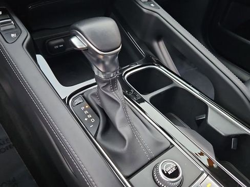 Used 2023 Kia Telluride EX image 23