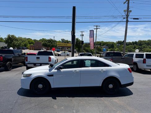 Used 2018 Ford Taurus Police Interceptor w/ Ready For The Road Package FWD image 1
