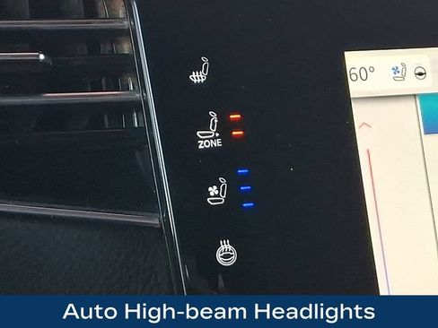 Used 2022 Jeep Wagoneer Series III AWD/4WD image 16