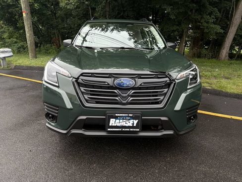 Certified 2023 Subaru Forester AWD/4WD image 3