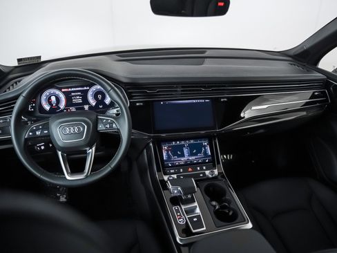 Certified 2025 Audi Q7 3.0T Premium Plus w/ Premium Plus Package image 19