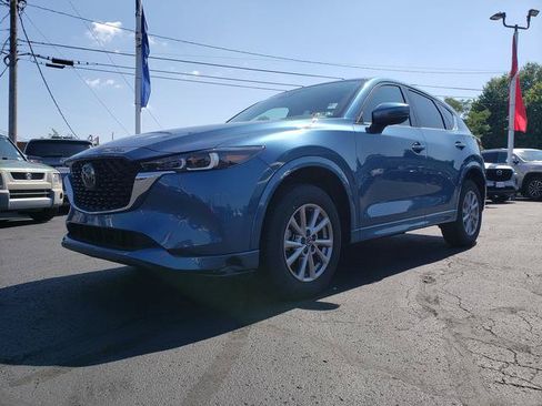 Certified 2024 MAZDA CX-5 AWD 2.5 S w/ Preferred Package image 3