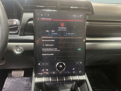 Used 2026 GMC Terrain Elevation image 22