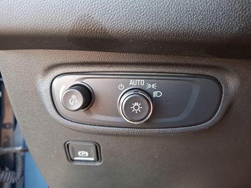 Certified 2024 GMC Terrain SLE w/ Driver Convenience Package image 25