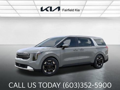 New 2026 Kia Carnival EX FWD image 3