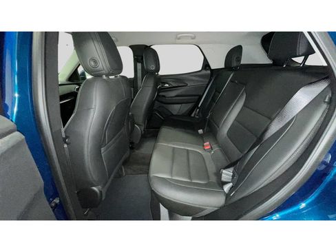 Used 2021 Chevrolet TrailBlazer LT w/ Premium Seating Package AWD/4WD image 15