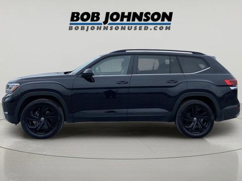 Used 2023 Volkswagen Atlas SE image 18