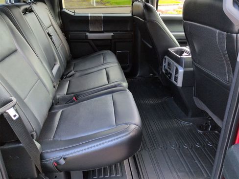 Used 2019 Ford F350 Lariat image 20