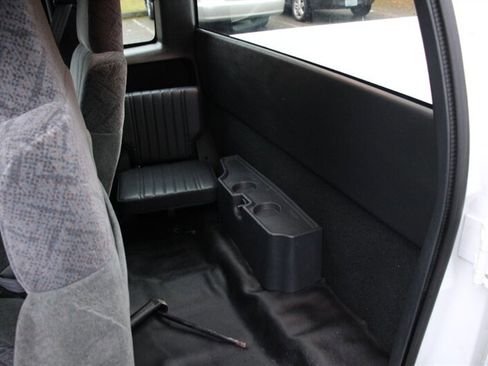 Used 2002 GMC Sonoma SL image 6