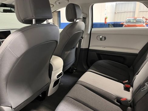 Used 2024 Hyundai Ioniq 5 SEL image 18