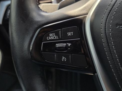 Used 2020 BMW 540i w/ Convenience Package RWD image 25