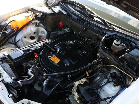 Used 1990 Mercedes-Benz 300 SE image 31
