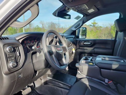 New 2026 GMC Sierra 3500 Pro image 11