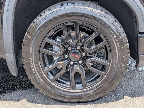 Used 2023 GMC Sierra 1500 Elevation AWD/4WD image 11