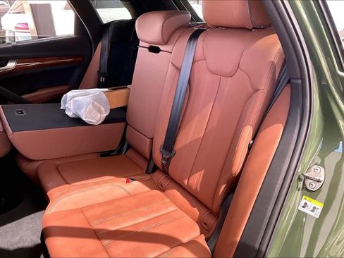 Used 2023 Audi Q5 e Premium Plus w/ Premium Plus Package image 20