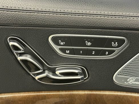 Used 2016 Mercedes-Benz S 550 4MATIC Sedan image 28