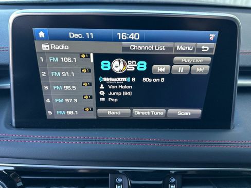 Used 2019 Genesis G70 2.0T Advanced w/ Sport Package image 24