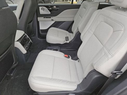 New 2025 Lincoln Aviator Reserve w/ Equipment Group 201A image 23