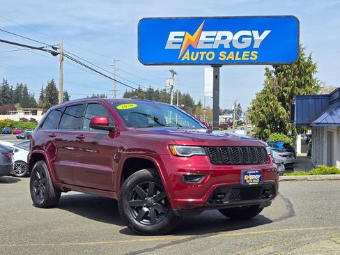 Used 2020 Jeep Grand Cherokee Altitude AWD/4WD image 1
