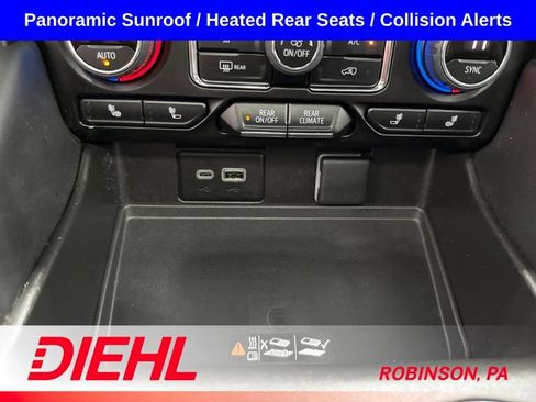 Used 2023 Chevrolet Tahoe Z71 AWD/4WD image 35