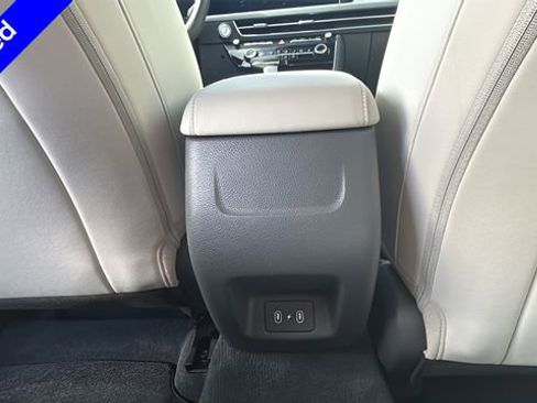Used 2025 Hyundai Sonata SE FWD image 31