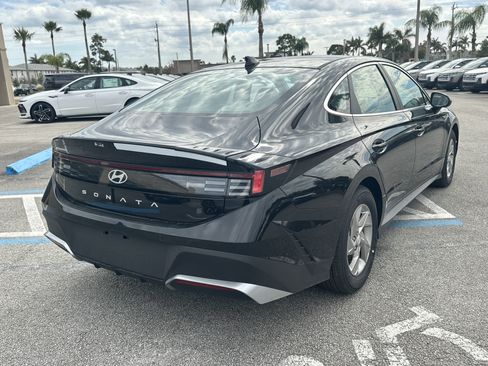 New 2026 Hyundai Sonata SE FWD image 5