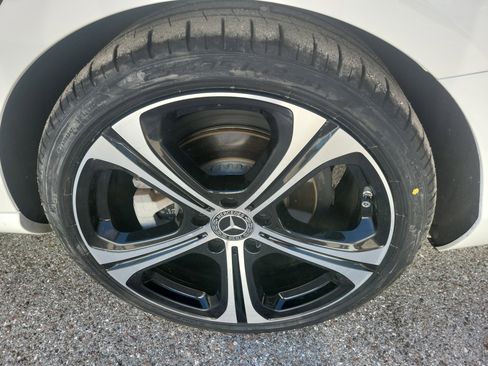 Certified 2023 Mercedes-Benz C 300 Sedan image 5