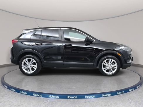 Used 2023 Buick Encore GX Preferred w/ Cold Weather Comfort Package AWD/4WD image 5