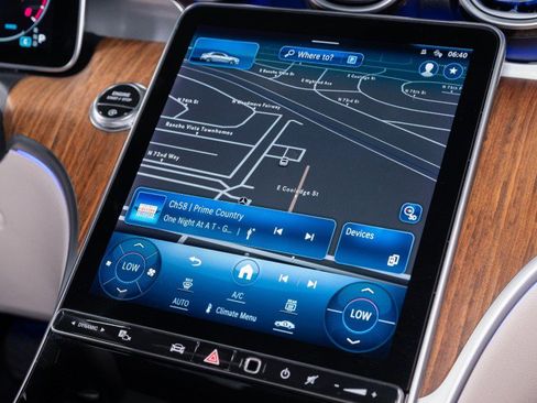 Certified 2023 Mercedes-Benz C 300 Sedan image 19