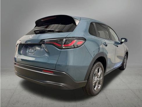 New 2026 Honda HR-V LX image 6