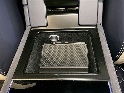 Used 2022 Bentley Continental GT Speed image 32