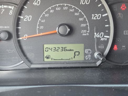 Used 2020 Mitsubishi Mirage ES image 13