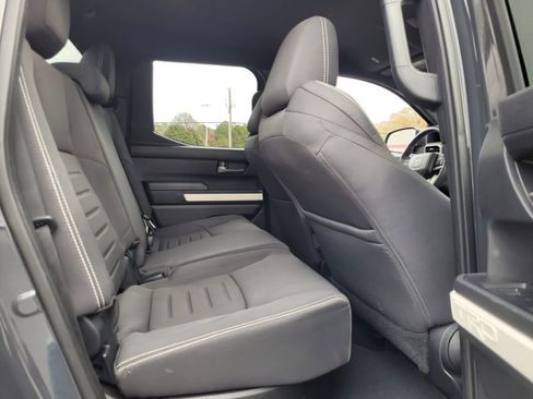 Used 2024 Toyota Tacoma TRD Off-Road image 13