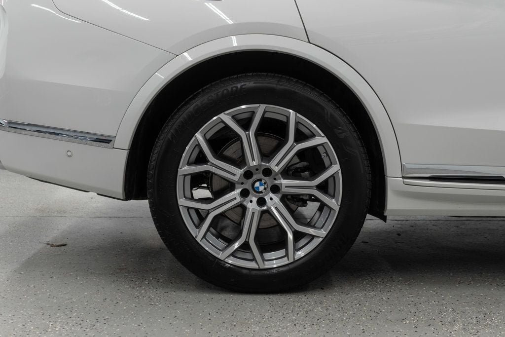 Used 2026 BMW X7 xDrive40i w/ Premium Package AWD/4WD image 42