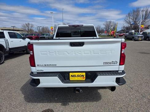 Used 2021 Chevrolet Silverado 3500 High Country w/ Technology Package AWD/4WD image 12