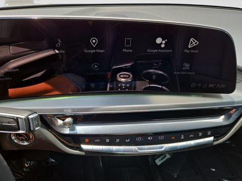 Used 2024 Cadillac Lyriq Sport w/ LPO, Floor Liner Package AWD/4WD image 22