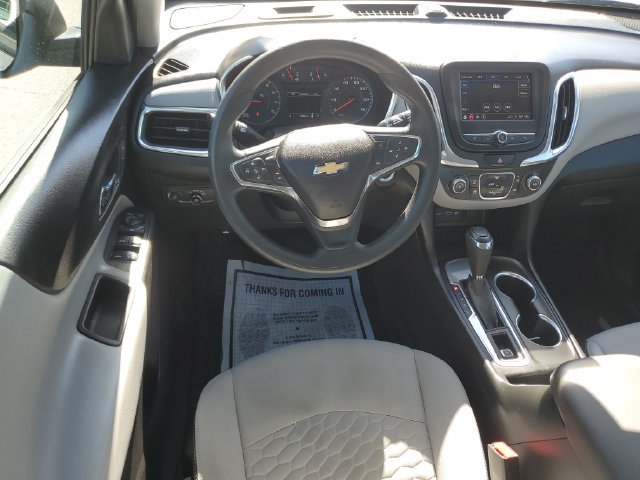Used 2020 Chevrolet Equinox LS w/ LPO, Floor Liner Package FWD image 10