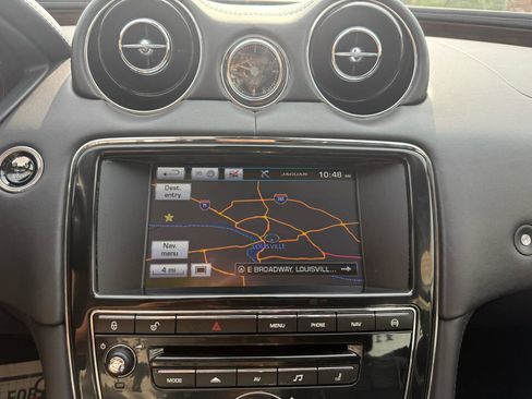 Used 2015 Jaguar XJ L Portfolio RWD image 11