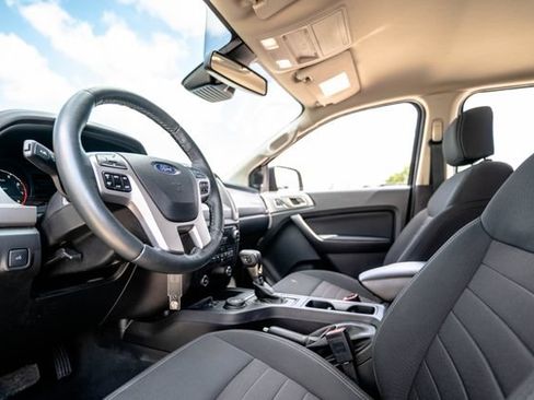 Used 2019 Ford Ranger XLT w/ Equipment Group 302A Luxury AWD/4WD image 4