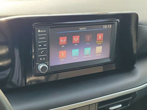 Used 2025 Nissan Kicks S FWD image 25