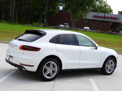 Used 2017 Porsche Macan S AWD/4WD image 27