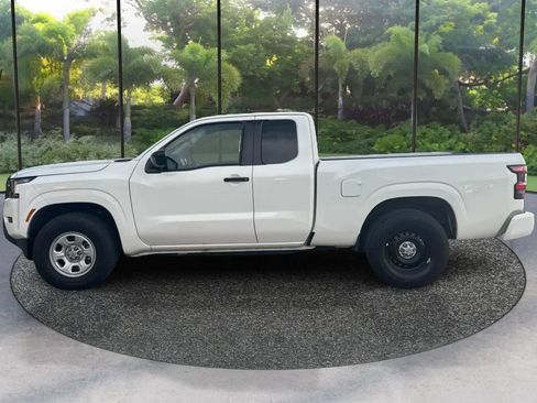 Used 2024 Nissan Frontier S w/ Technology Package RWD image 8